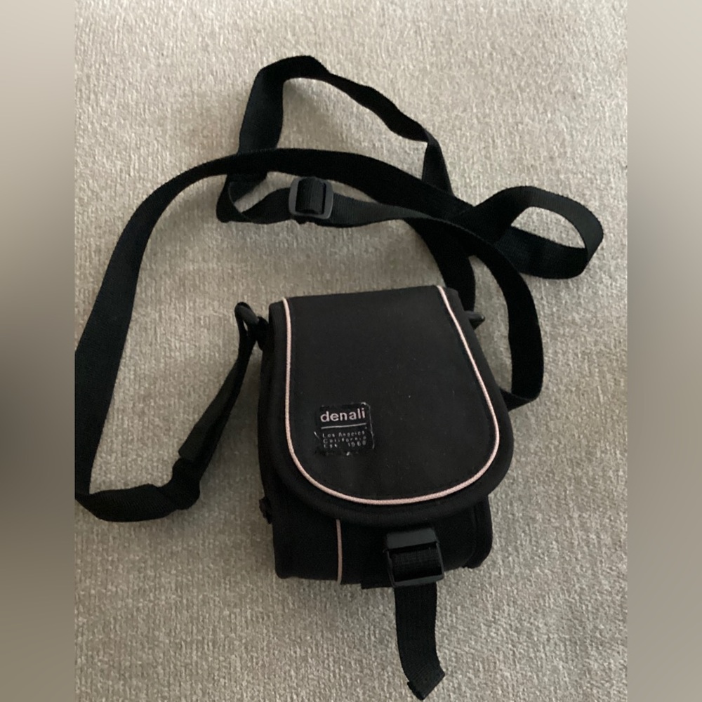 Denali Los Angeles California Padded Camera Bag